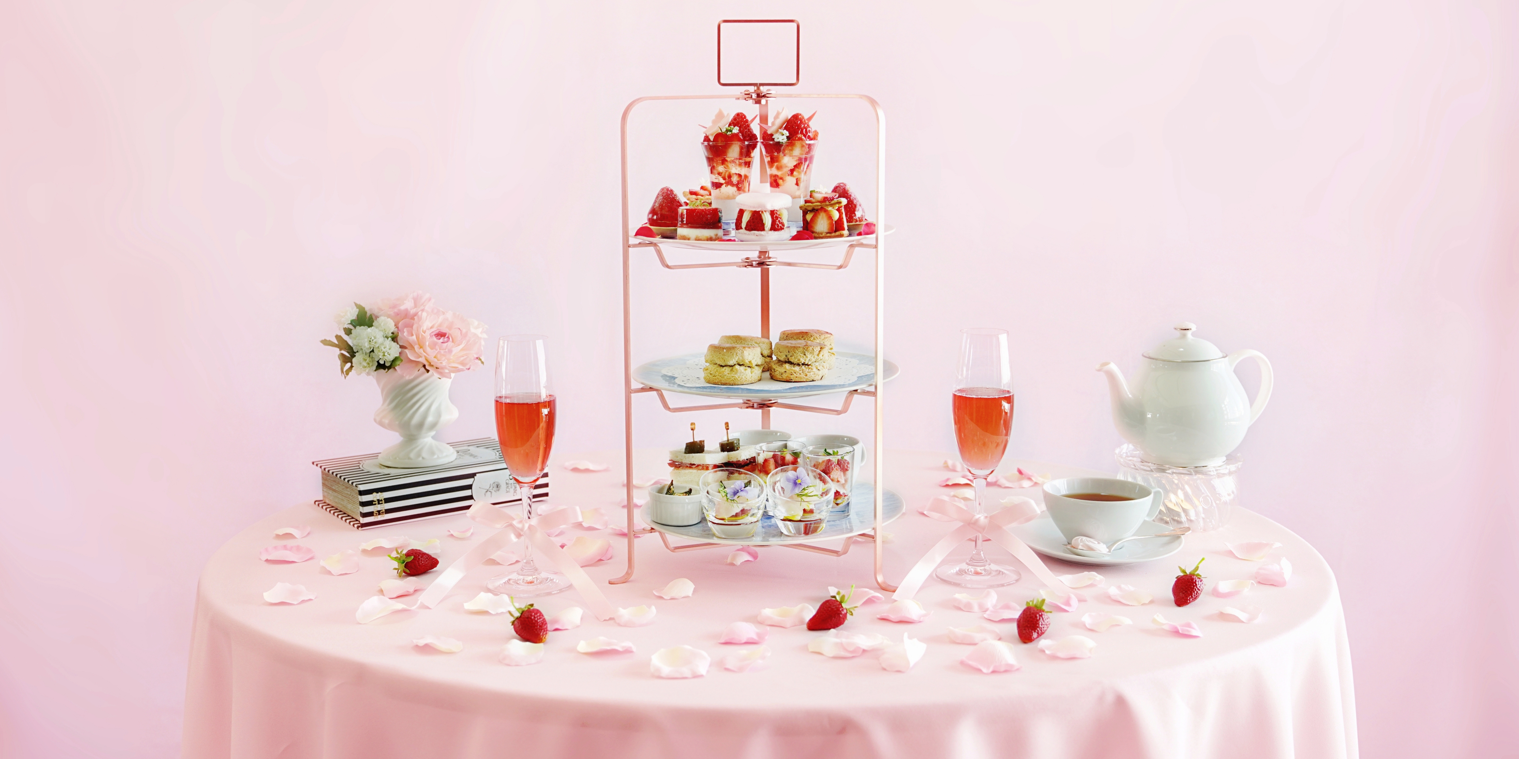 IMG: 【Strawberry Garden -Bloom Pink Afternoon Tea-】のご案内