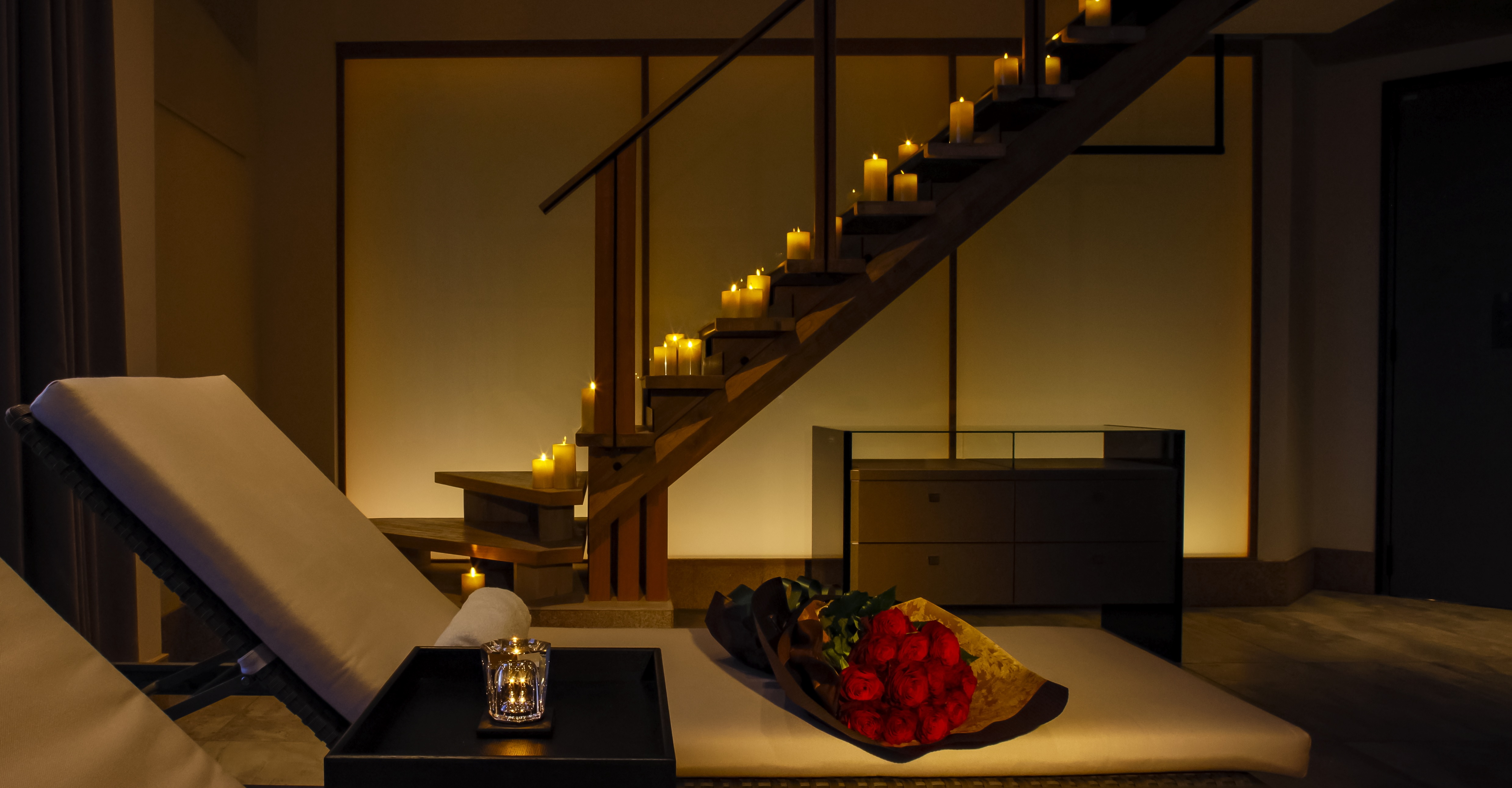 IMG: ～Champagne and Roses in the Candlelight　アニバーサリー宿泊プラン～