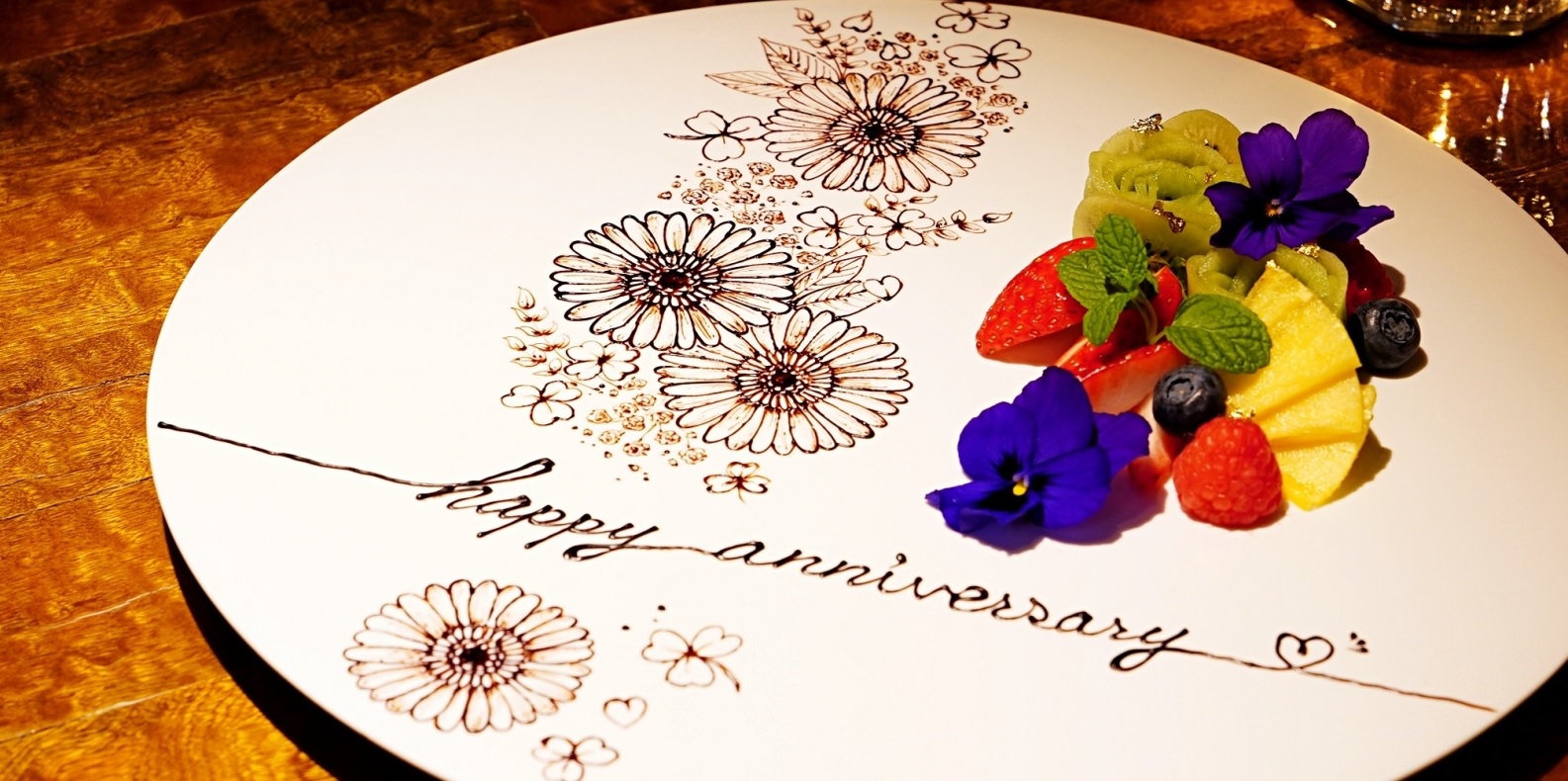 IMG: ～Champagne and Roses in the Candlelight　アニバーサリー宿泊プラン～